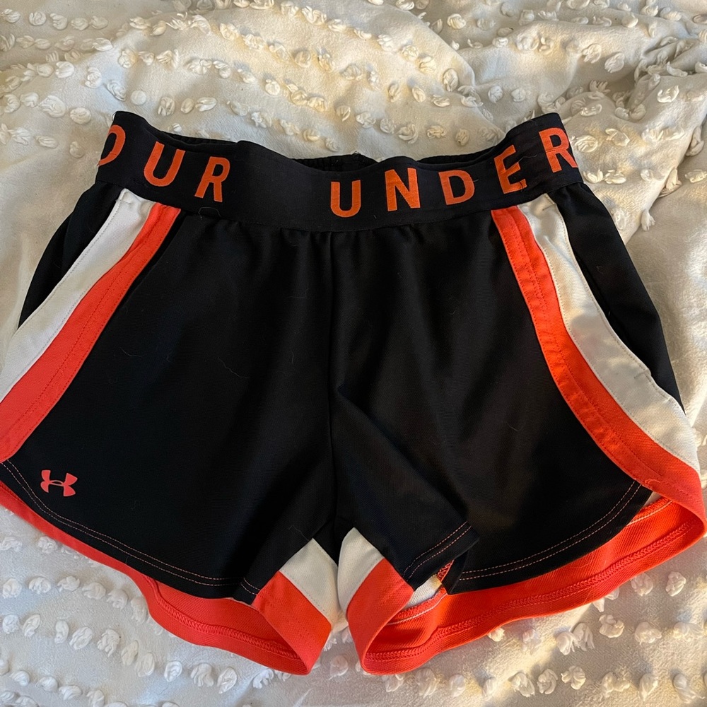 Under armor women shorts!